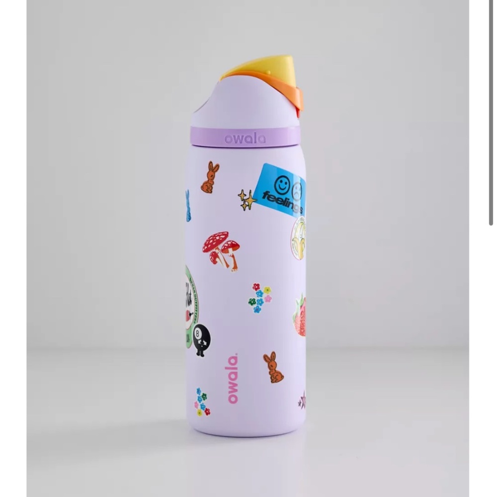NWT Owala Exclusive Dear Diary FreeSip 32 oz Water Bottle